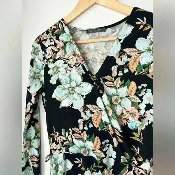 Suzy Shier Womens Floral Black Bodycon  Long Sleeve Wrap Preppy Midi Dress XS - Picture 2 of 9